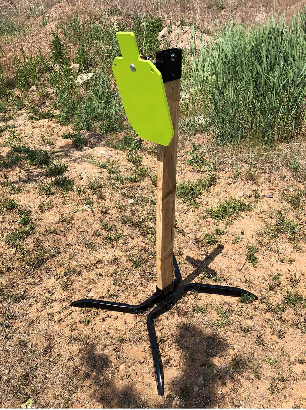Highwild AR500 steel target with powder coat finish resists weather wear.
