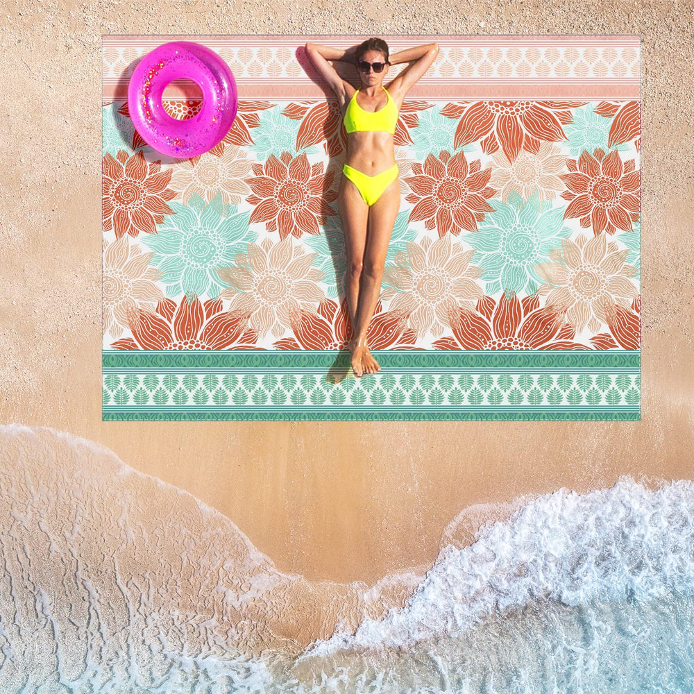 HIHOHO beach blanket ready for a sunny picnic setup.
