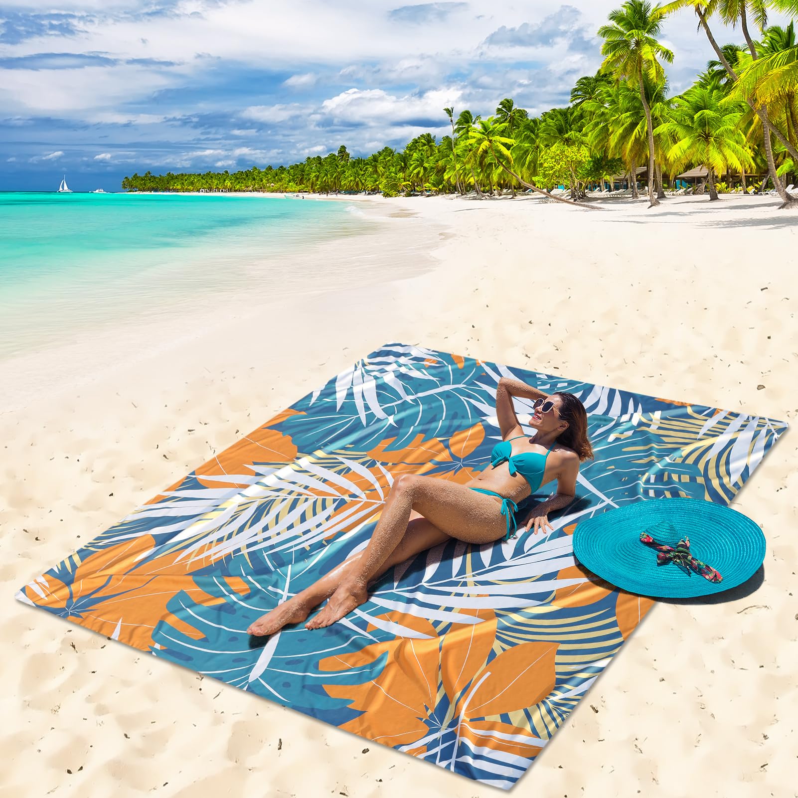 HIHOHO Beach Blanket quick-drying nylon dries fast after splashes.