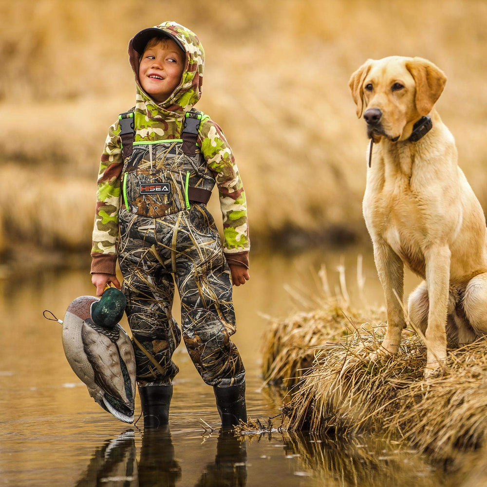 HISEA Kids Chest Waders chest-warm-pocket keeps small essentials secure during activities.