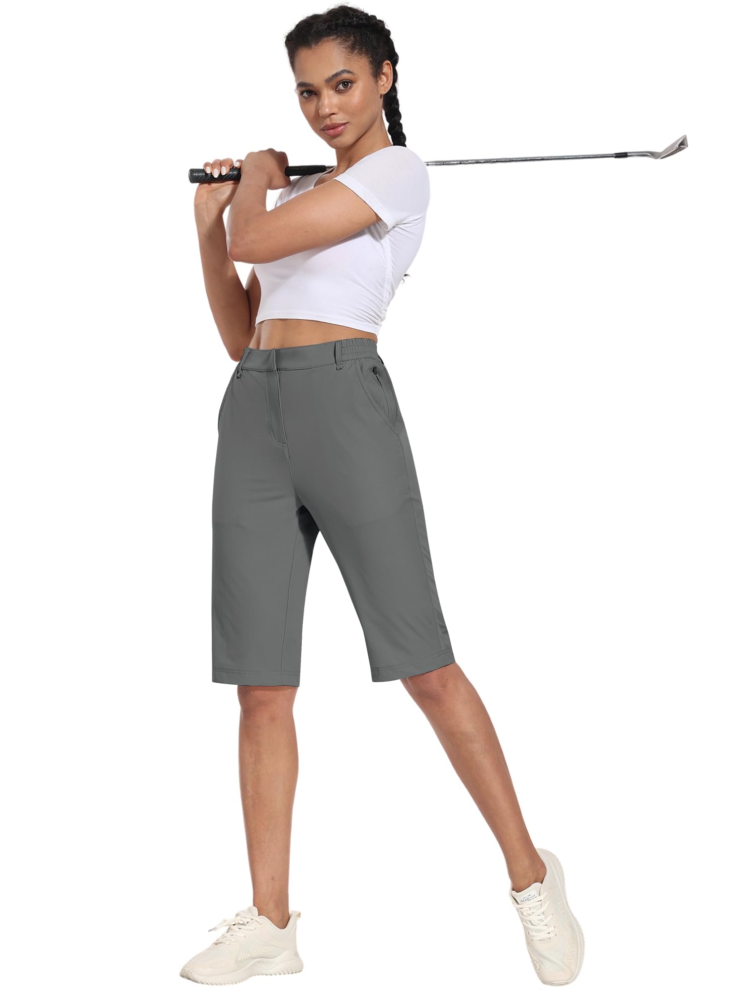 Hiverlay UPF 50+ protection emphasizes sun safety during sunny golf sessions.