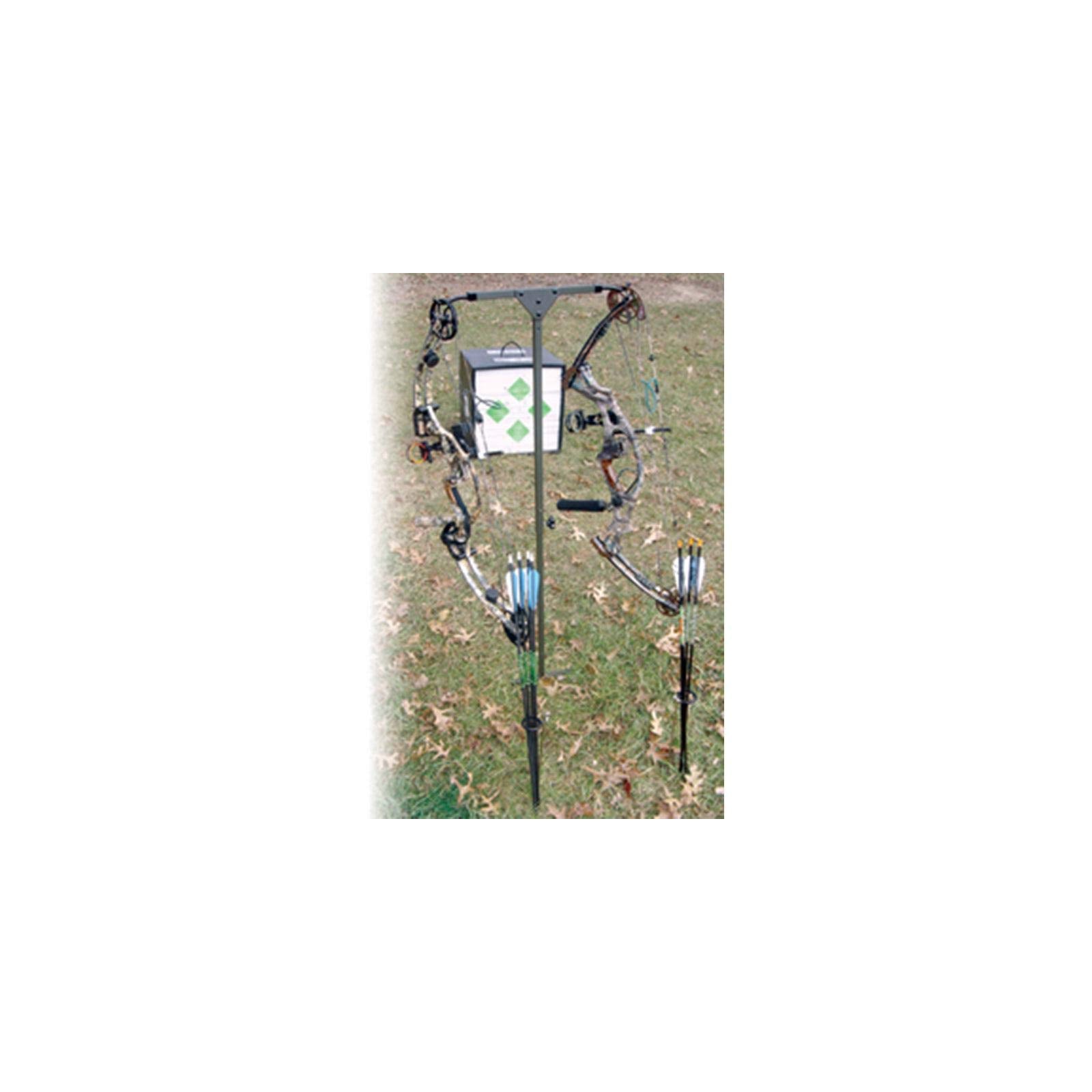 HME Archer's Practice Hanger secured in the ground for stable solo practice.
