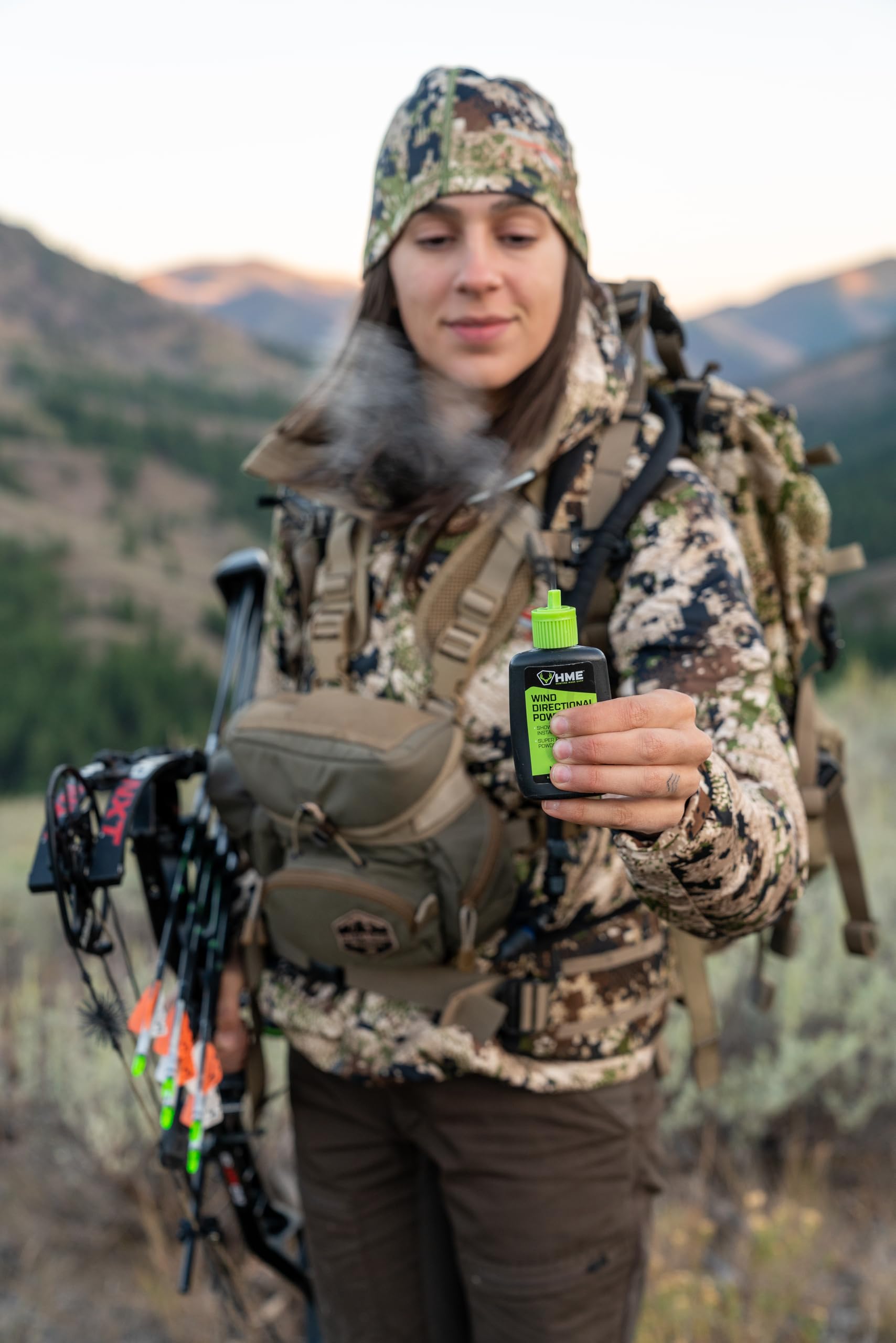 HME Wind Indicator has a 28-gram capacity for multiple uses in the field.