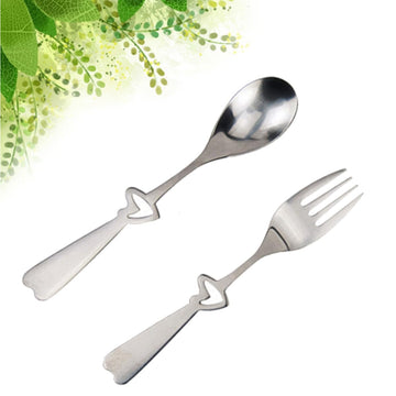 HOLIDYOYO heart fork front view emphasizes playful, elegant kitchenware