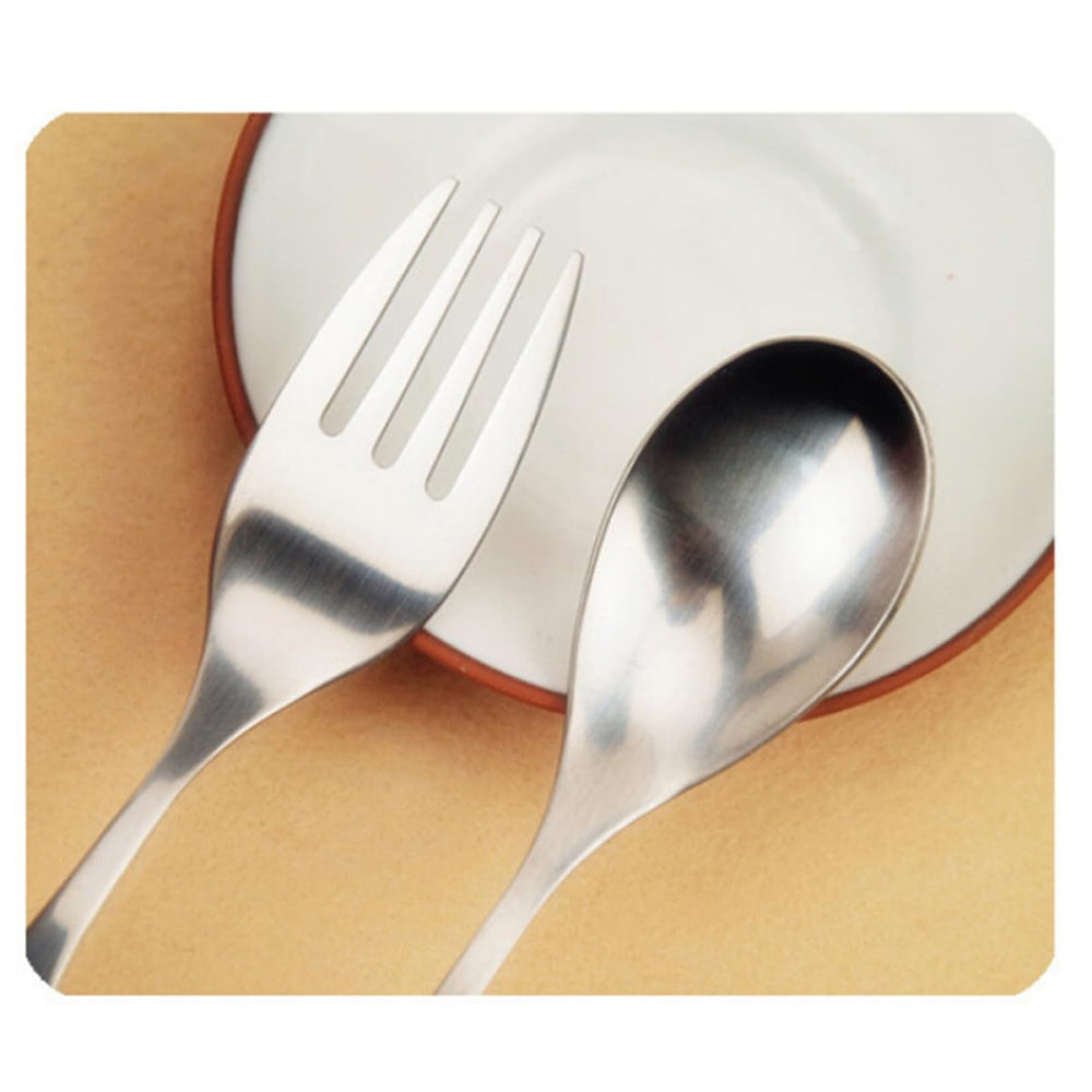 HOLIDYOYO silverware set flatlay showcases coordinated spoon and fork