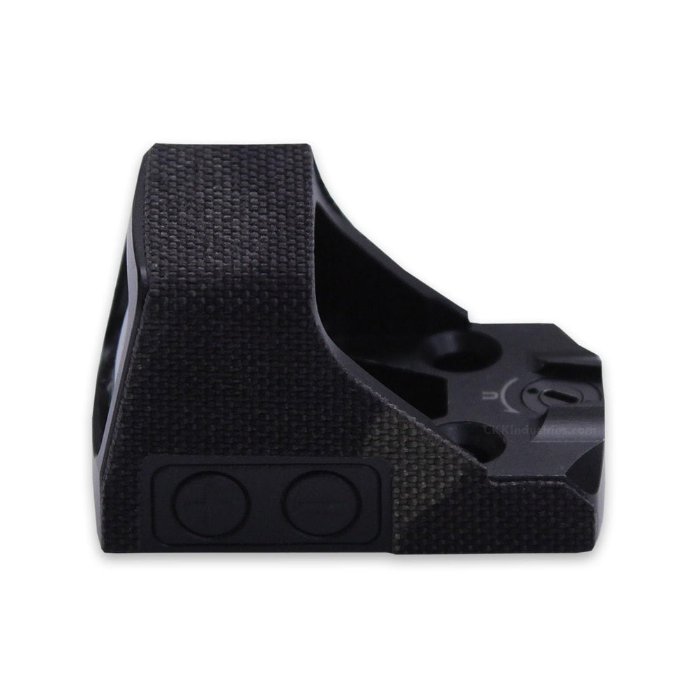 Low-profile wrap around the optic maintains a slim carry profile