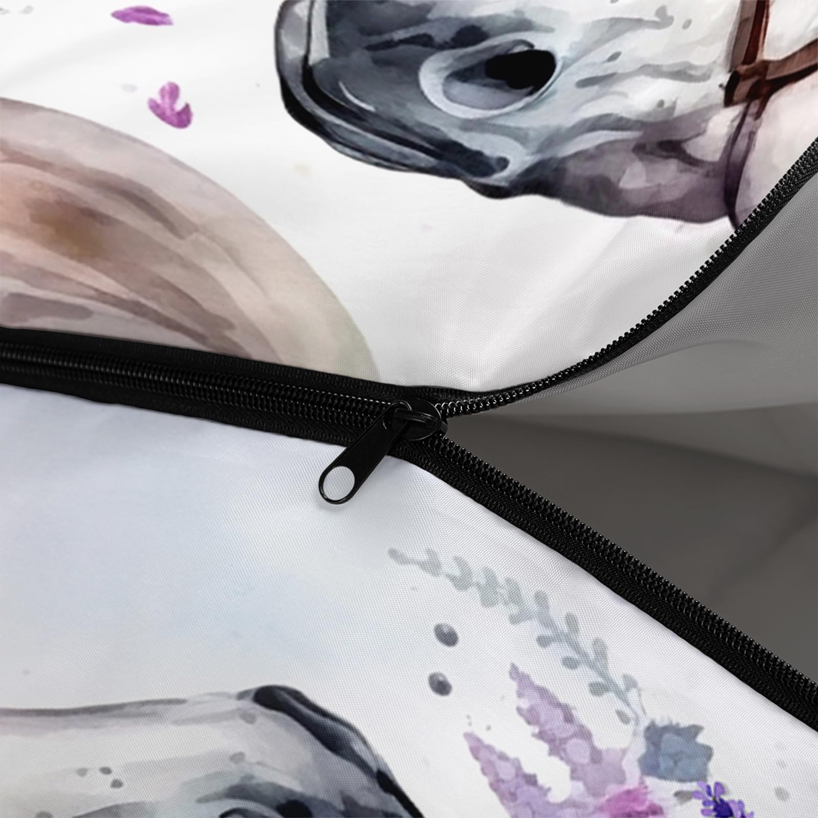 HOSIMA 210t polyester shell provides waterproof, breathable protection.