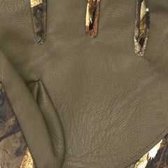 HOT SHOT Duck Commander glove in Realtree Max-5 camo blends with hunting environments