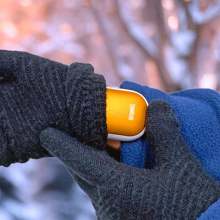 HotHands emergency-kit warmth helps you stay prepared during unexpected cold spells.