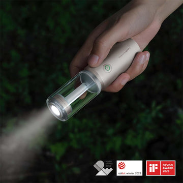 HOTO aluminum housing frosted texture conveys rugged, premium outdoor quality.