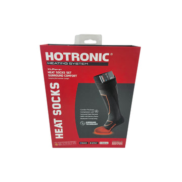 Hotronic nylon-lycra-merino-material ensures durability with breathable warmth.