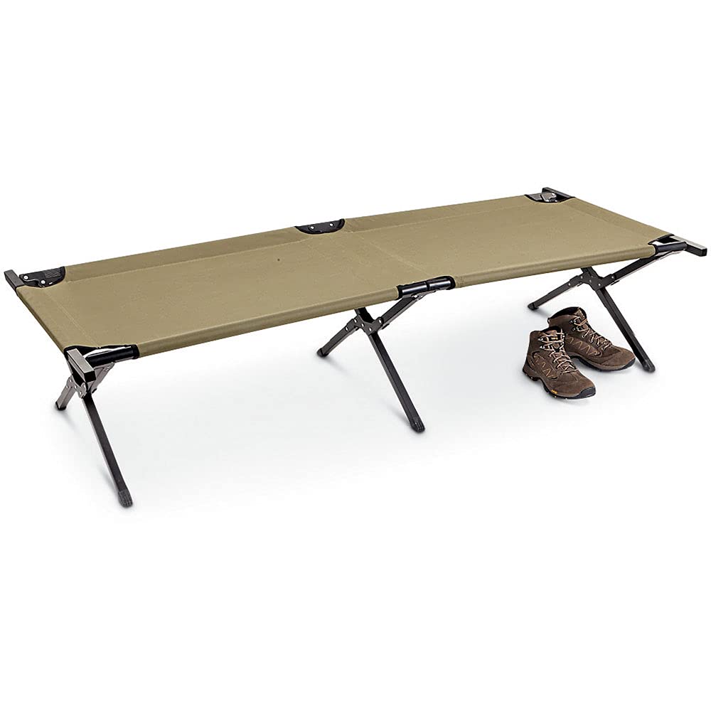 HQ ISSUE cot features an easy-setup folding design for fast sleep readiness