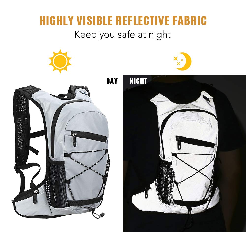 Large main compartment of HUIOP hydration backpack for daily essentials.