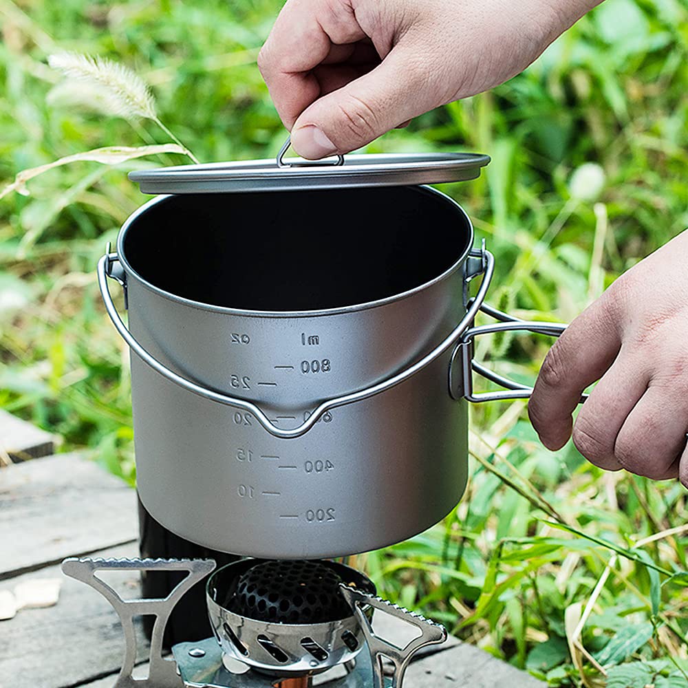 HUIOP pot with measurement marks in ml and oz.