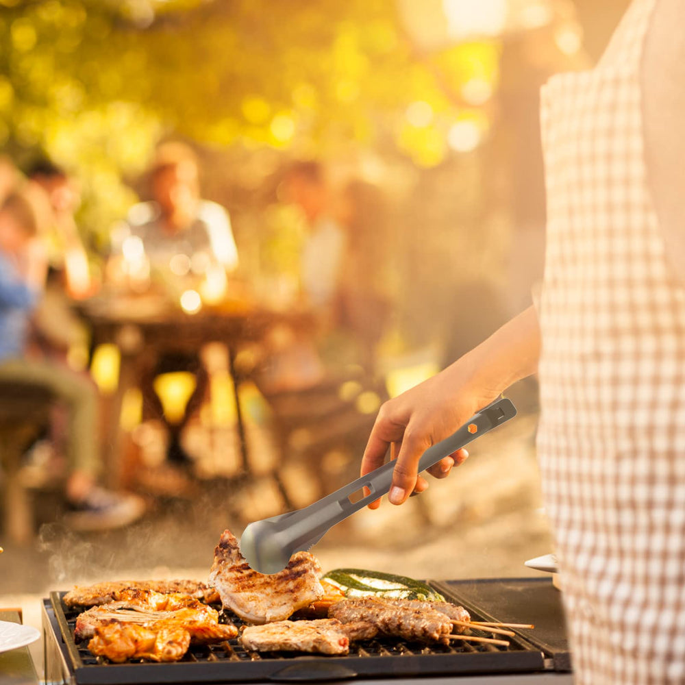 HUIOP Titanium Tongs are lightweight yet durable for camping, picnics, and outdoor cooking.