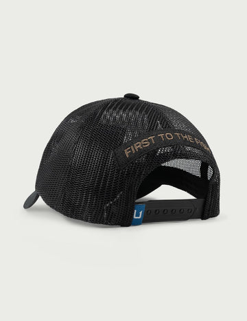 HUK hat with anti-glare under visor reduces reflections for clearer sight on sunny days.
