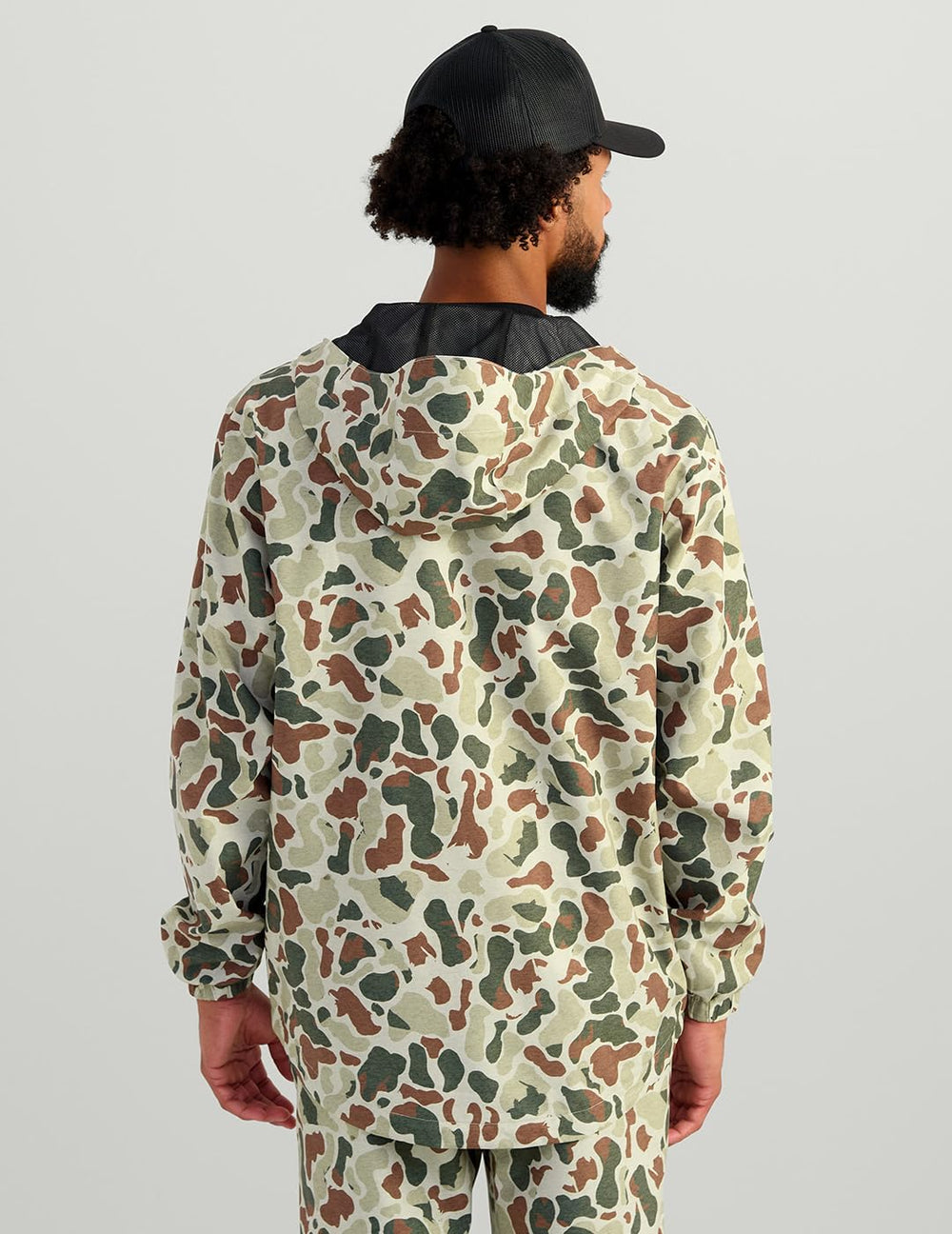 HUK Storm Rain Jacket with elastic cuffs seals out wind and spray