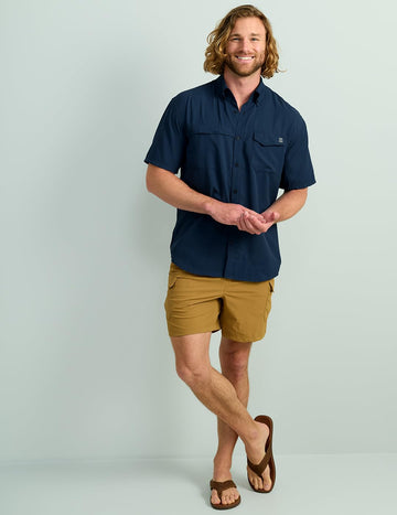 HUK Tide Point shirt mesh-backed chest pocket detail for ventilation on hot days
