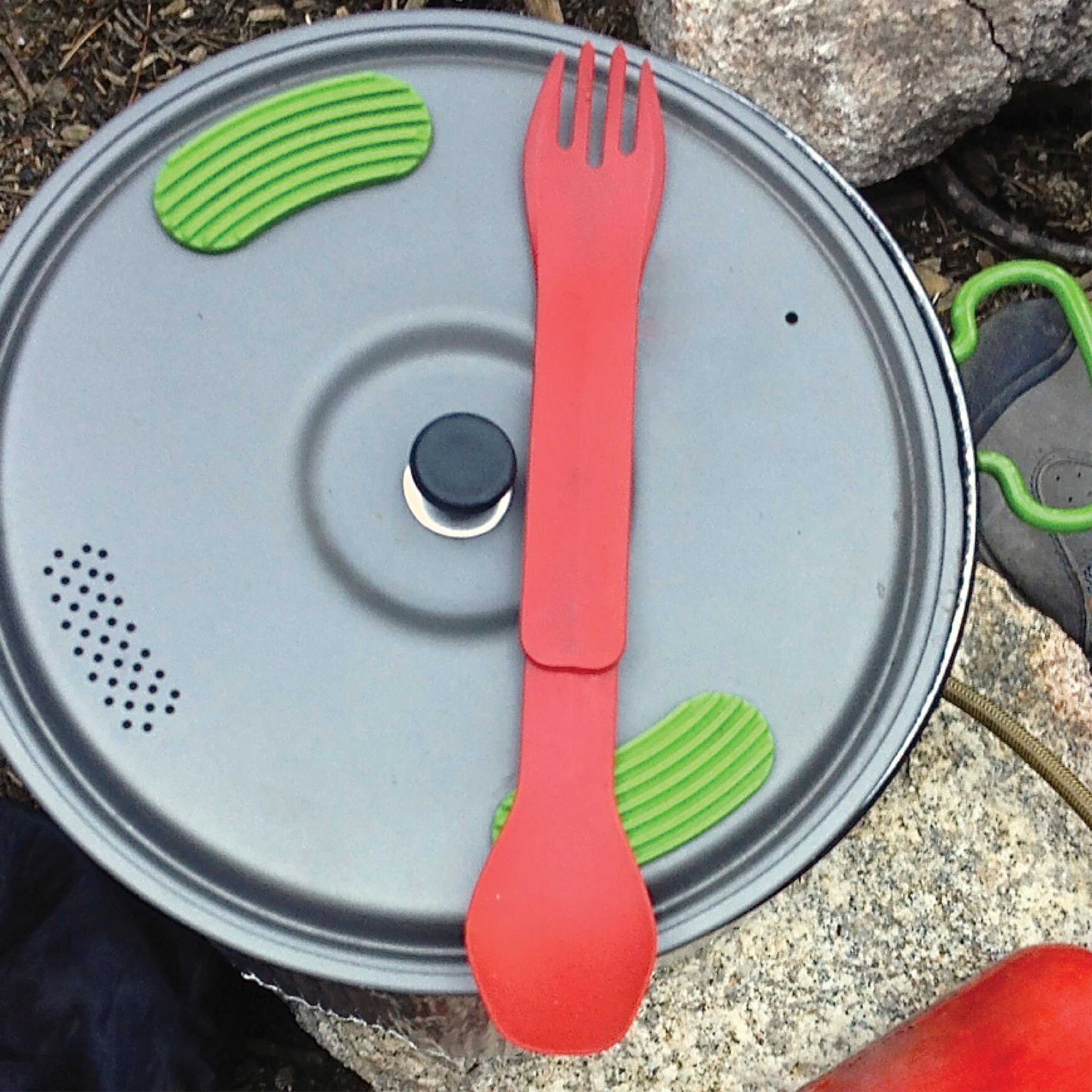 humangear GoBites Duo end-to-end spoon and fork aids easy dehydrated meals