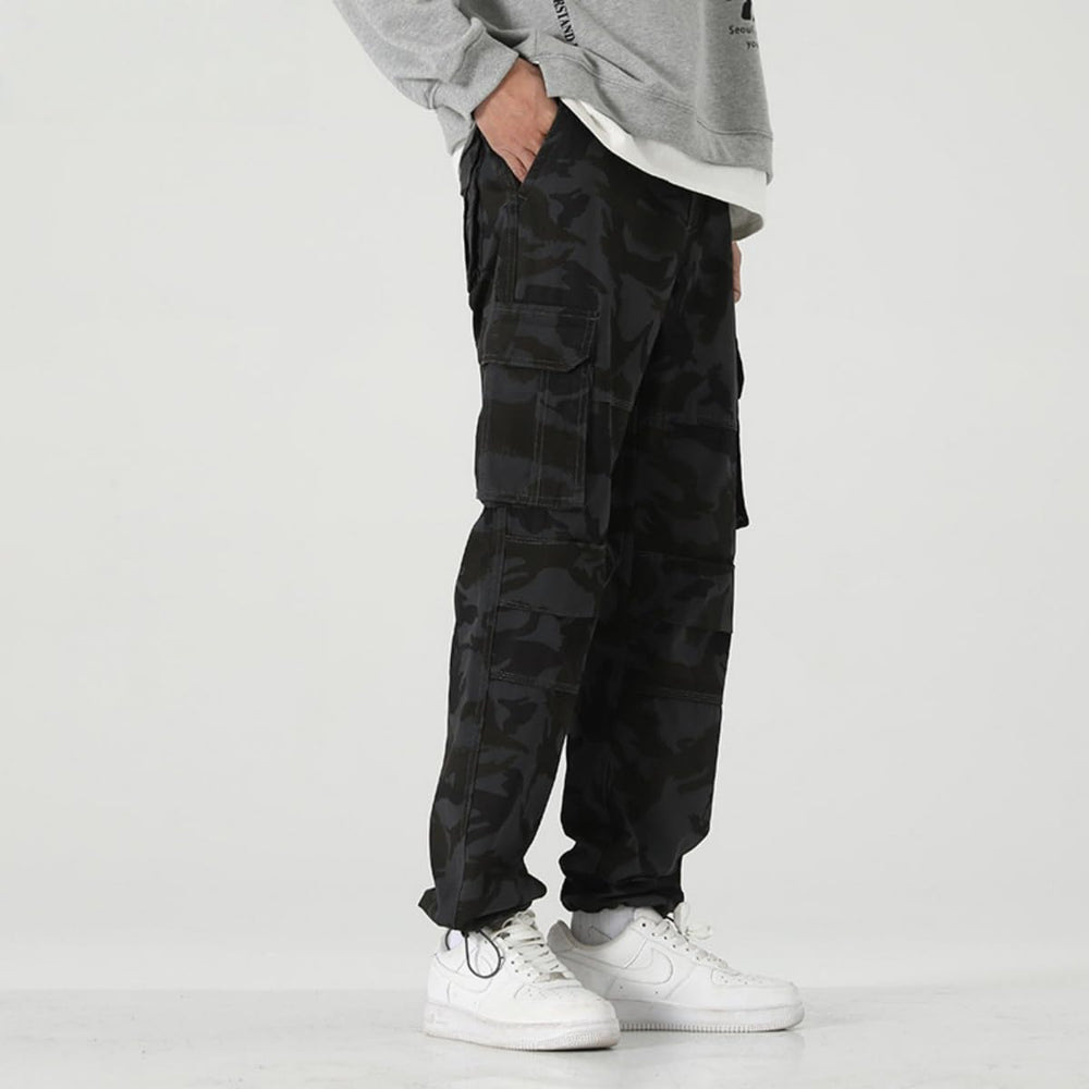 HUNGSON men's outdoor utility pants in action highlight practical durability.