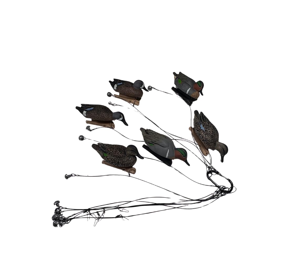 HuntEmUp rust-resistant crimps protect connections in harsh conditions.