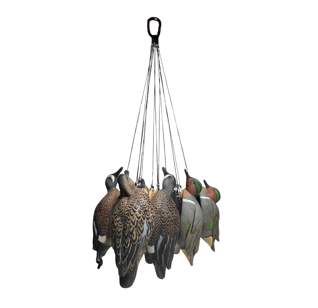 HuntEmUp weight design slides smoothly for quick throwing and retrieval.