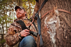 Hunter Safety System LCS quick-adjustment strap ensures fast, reliable fit.
