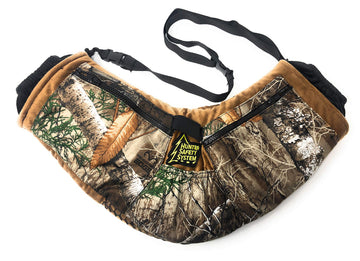 Adjustable waistband on Muff Pak adapts to bulky layers.