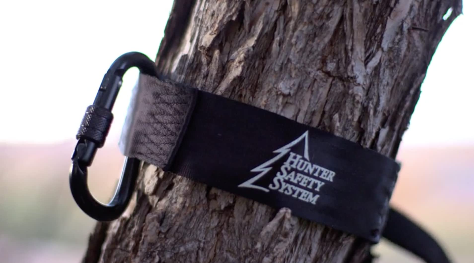 Hunter Safety System Quick Connect Strap six-foot length provides durable season-long use