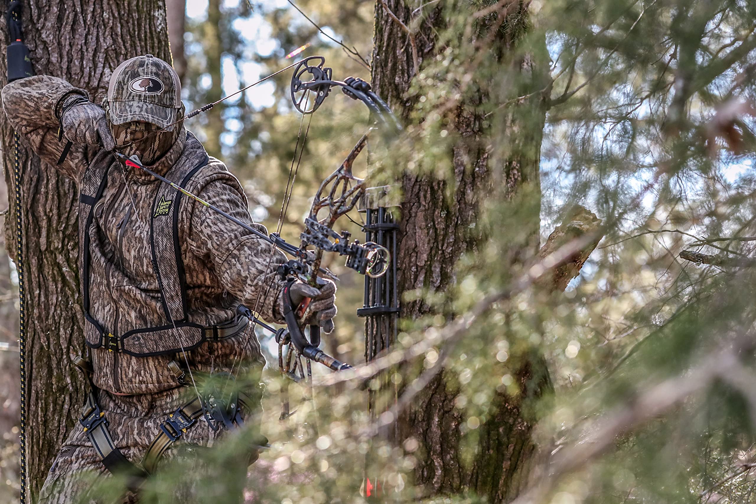 Hunter Safety System Ultra-Lite Harness patented design for secure ascent.