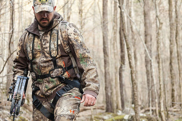 Hunter Safety System X-1 Bow-Hunter weight 2.5 lbs demonstrates featherlight mobility