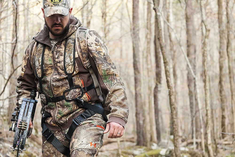 Hunter Safety System X-1 Bow-Hunter weight 2.5 lbs demonstrates featherlight mobility