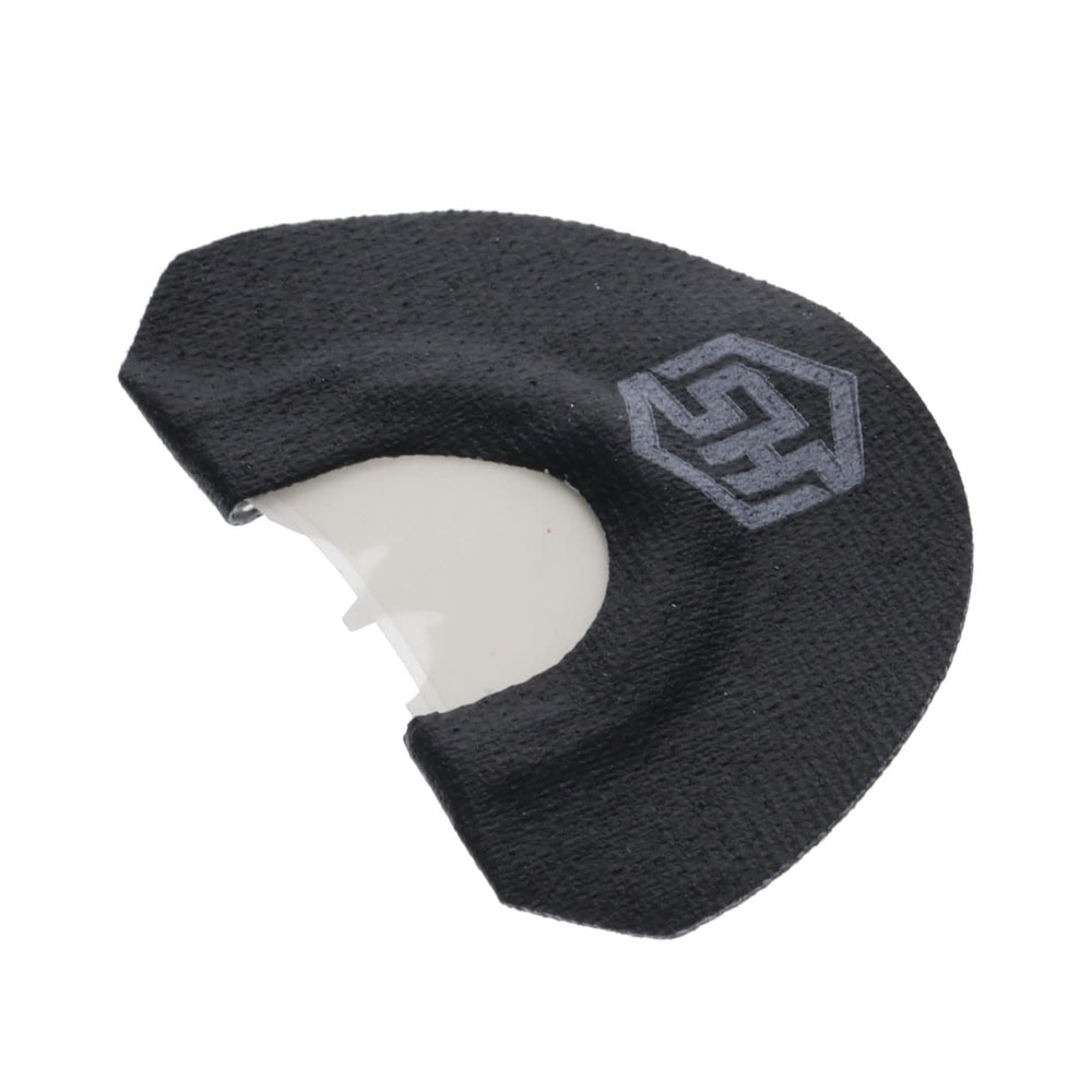 Flat tongue design on the Ghost Tongue mouth call for natural imitations.