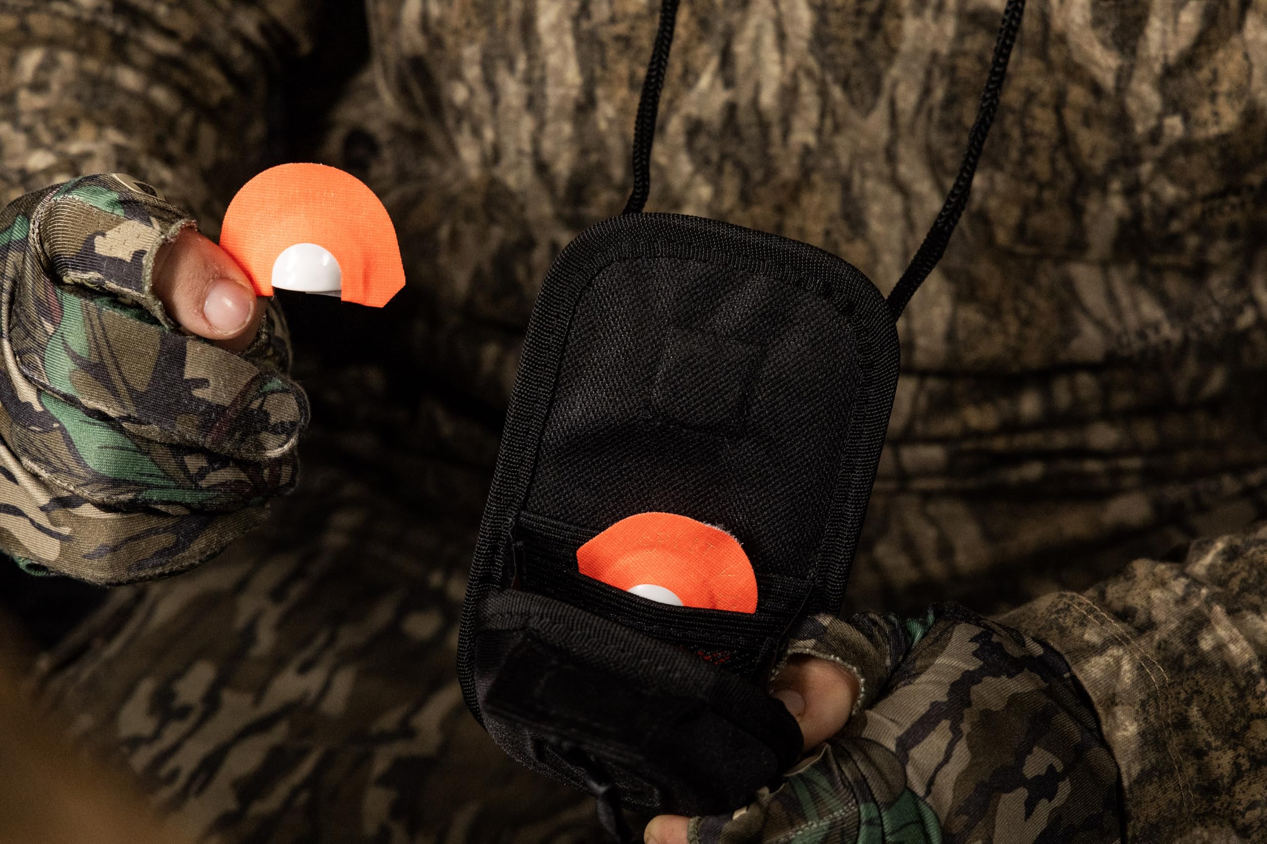 Hunters Specialties premium-flex-frame shot emphasizes durability and comfortable fit.