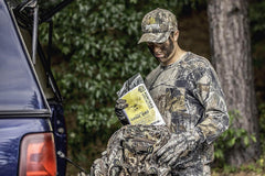 Hunters Specialties quarter-size game bag 40x48 4-pack keeps large game clean with secure closure.
