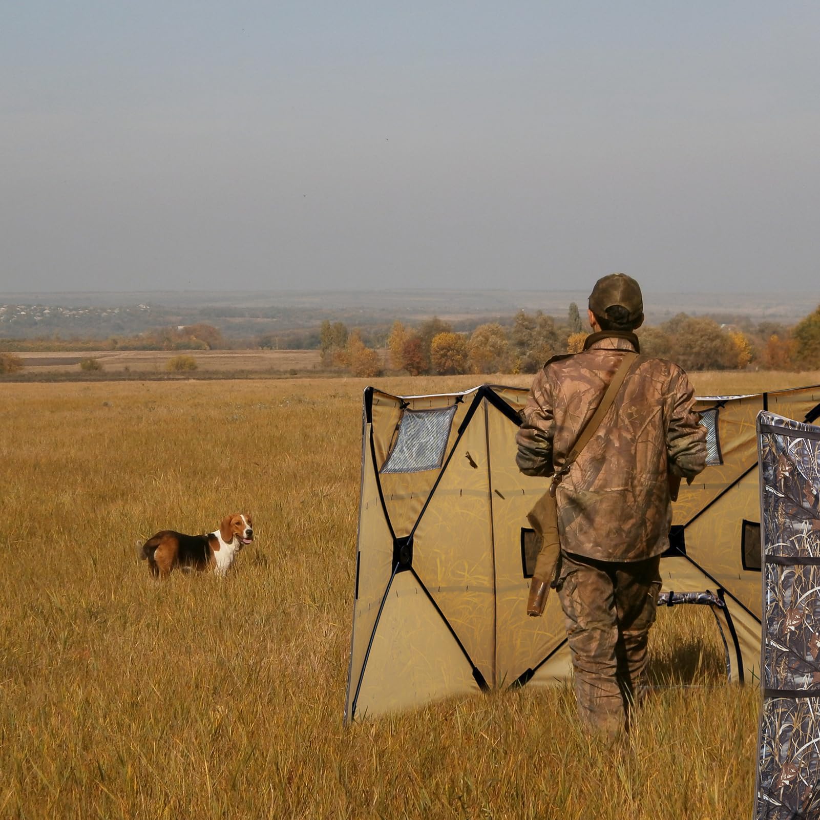 Hunthor duck blind includes ground stakes and wind ropes for stability.
