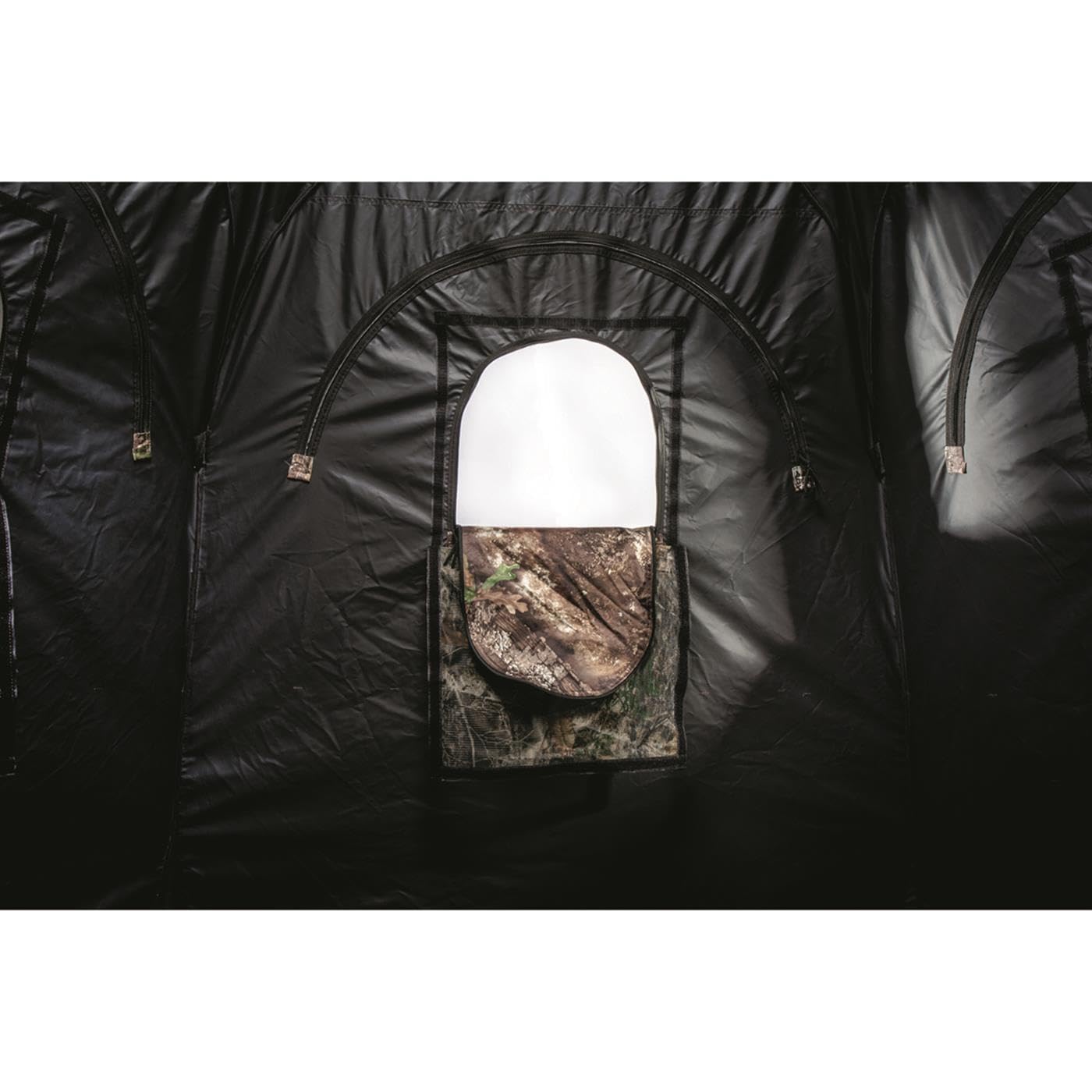 HUNTRITE Super Magnum scent-contained shell reduces odor without sacrificing weather protection