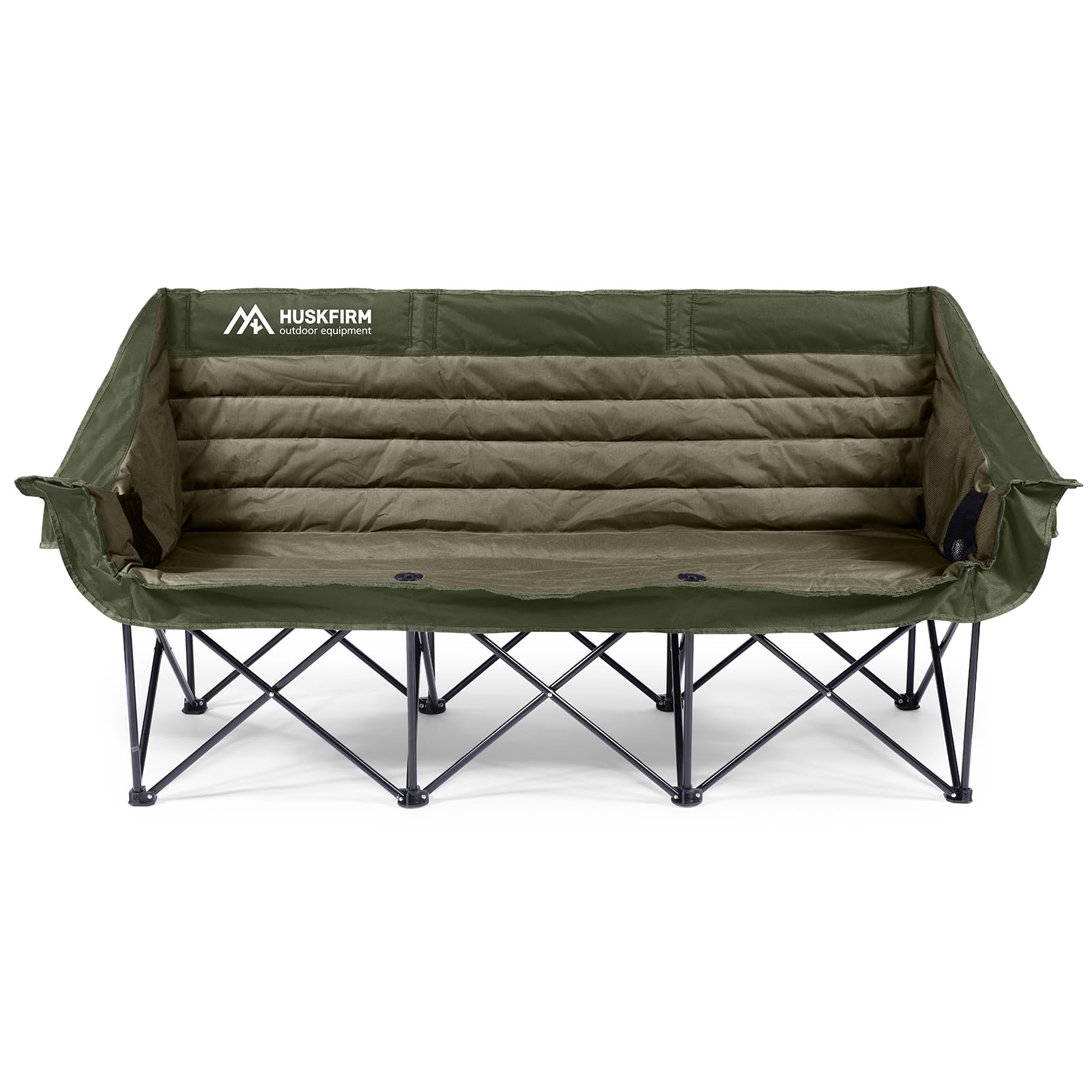 Outdoor-ready Huskfirm chair on grass with non-slip feet