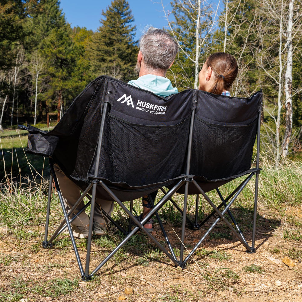Huskfirm foldable carrying bag enables quick setup and simple transport.