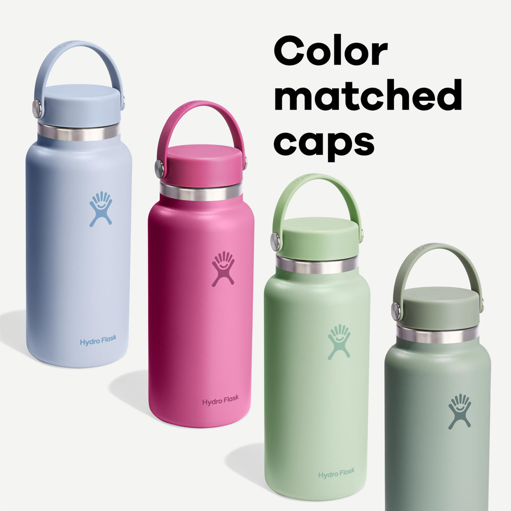 Hydro Flask Surf Blue 32 oz bottle with closed leakproof cap for secure travel