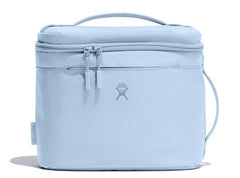 Hydro Flask lunch bag in surf blue shows roomy 8L capacity for lunches and snacks