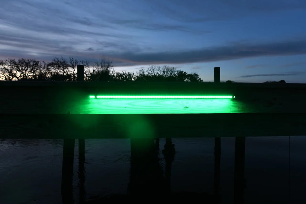 Hydro Glow DM260 fishing light improves nighttime visibility for anglers.