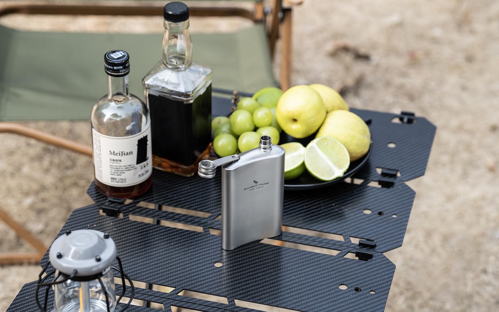 iBasingo titanium flask with textured finish close-up