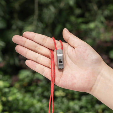 iBasingo pea-less design resists water and dirt without distortion.