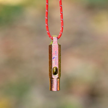 iBasingo Ti9015O green finish whistle for confident visibility and quick calls