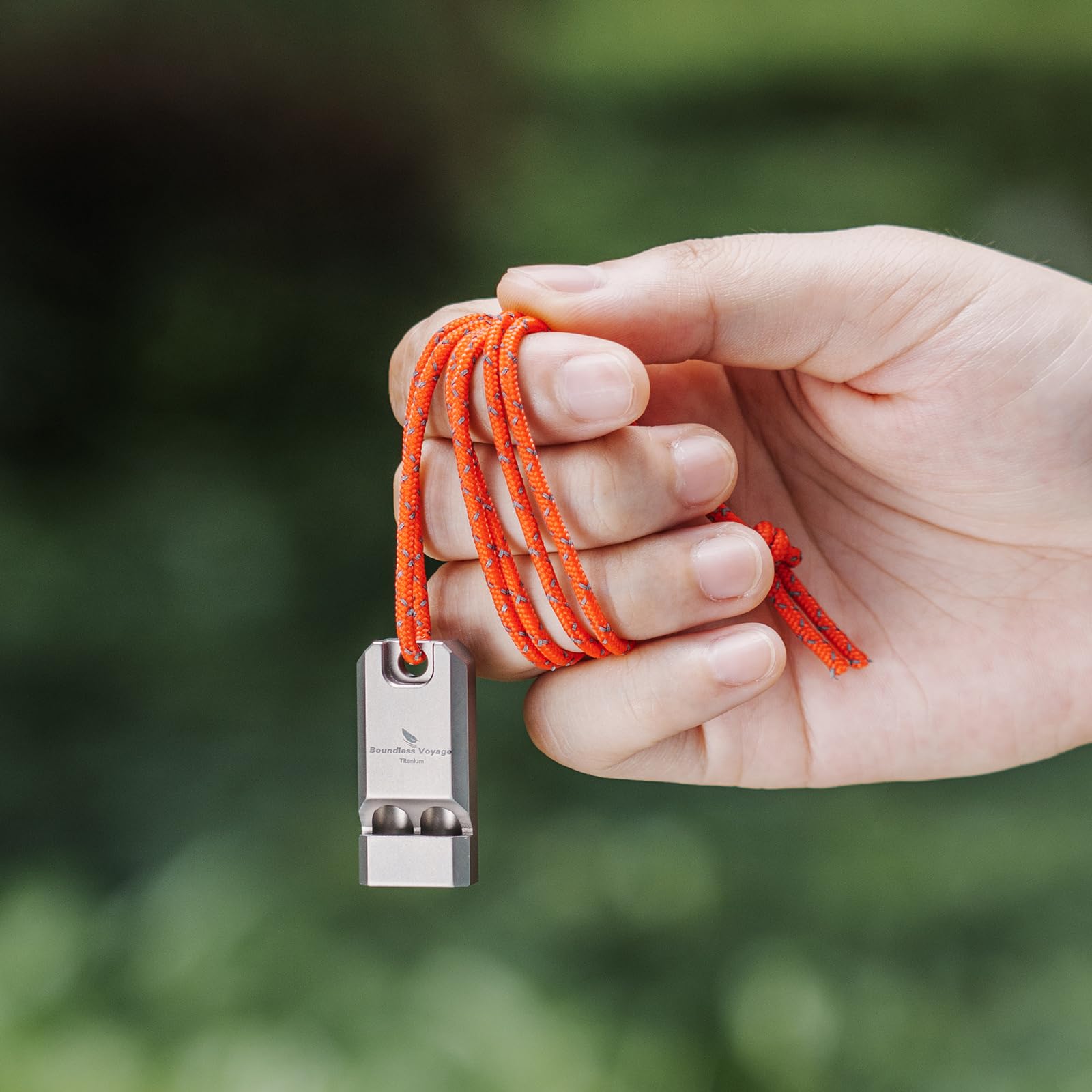 iBasingo Ti9021O woven rope lanyard keeps it ready at hand