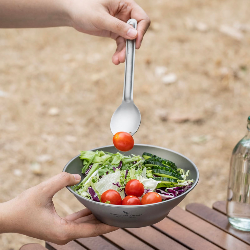 Ibasingo set features smooth-edge design for comfortable handling.