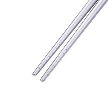 iBasingo ultralight titanium chopsticks highlight portability and rust-free performance