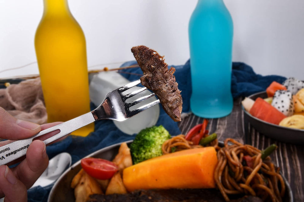 Ultra-light iBasingo titanium cutlery weighing about 30 g total