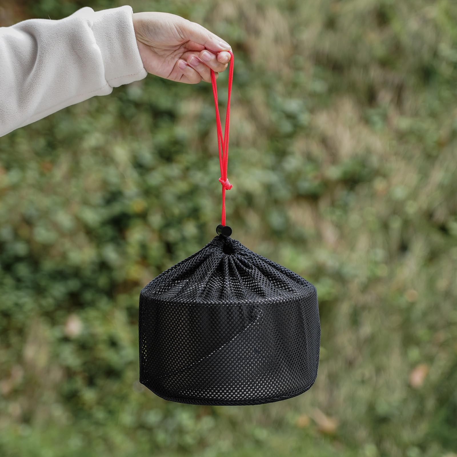 iBasingo titanium pot in a gift-ready box for campers.